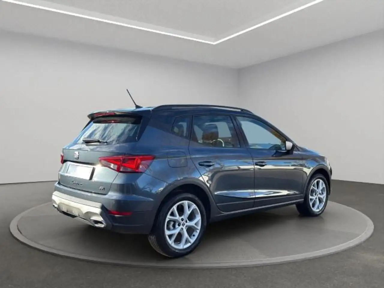 Seat Arona 4