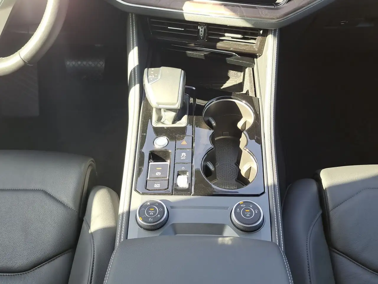 Volkswagen Touareg 6