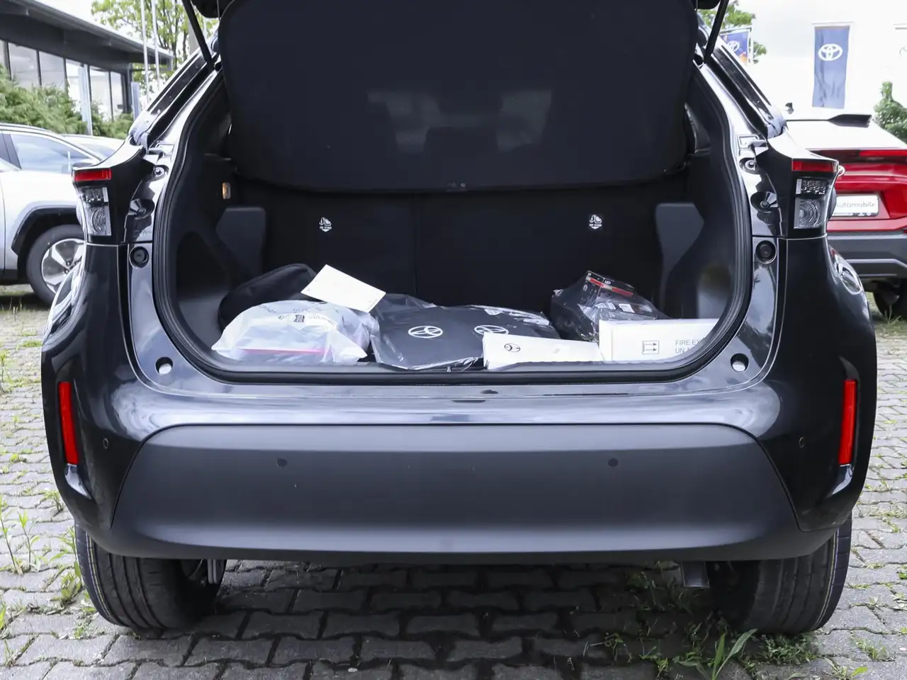 Toyota Yaris 10