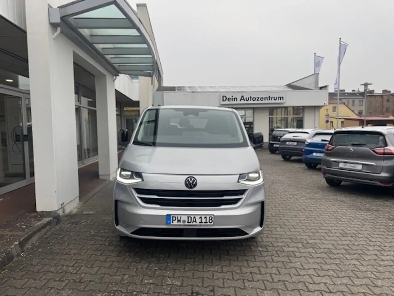 Volkswagen T7 Caravelle 4