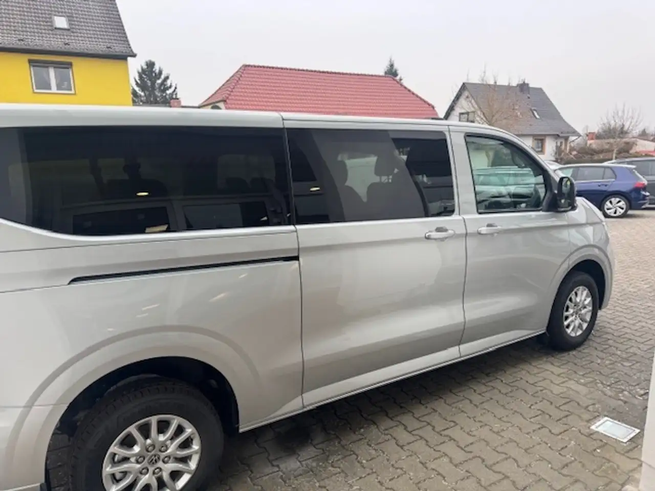 Volkswagen T7 Caravelle 6