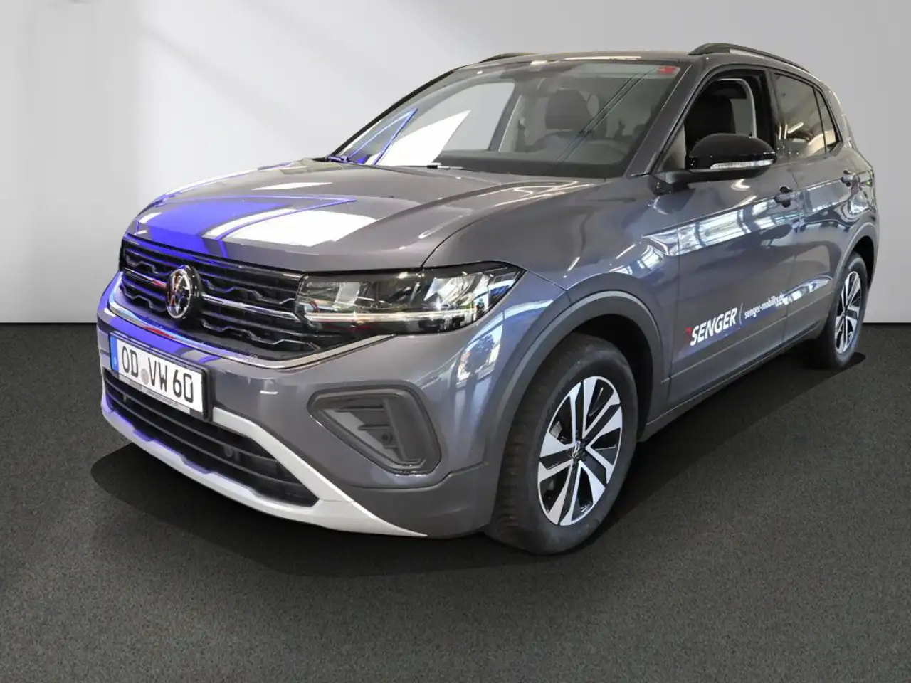 Volkswagen T-Cross 13