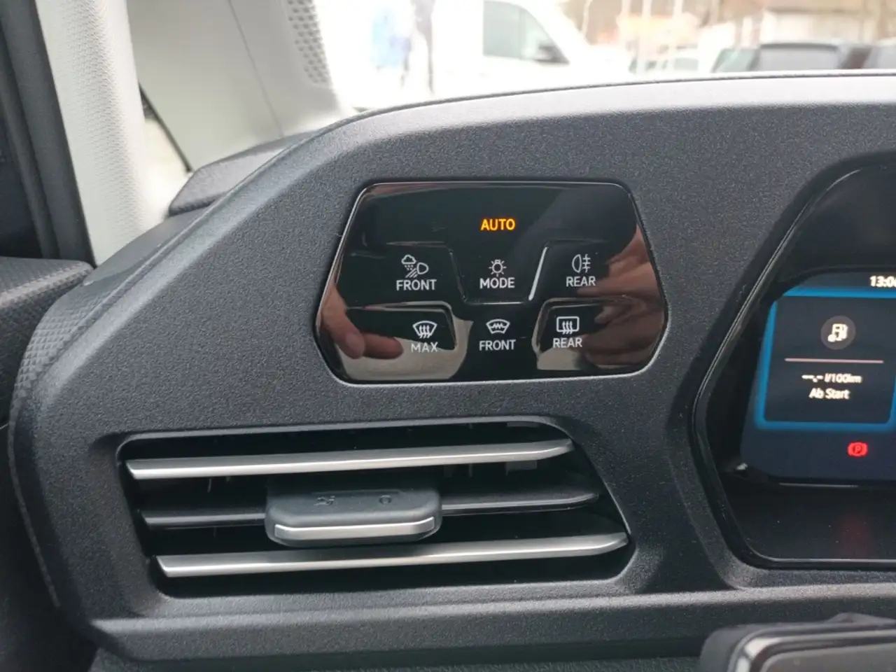 Volkswagen Caddy 16