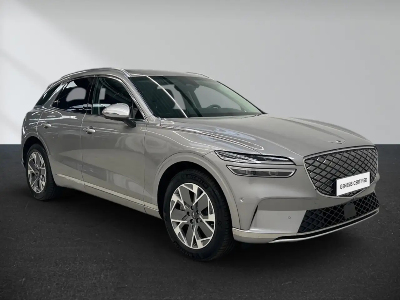 Genesis GV70 3