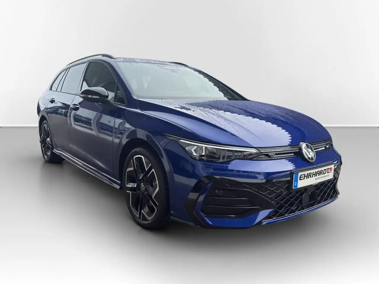 Volkswagen Golf VIII 3