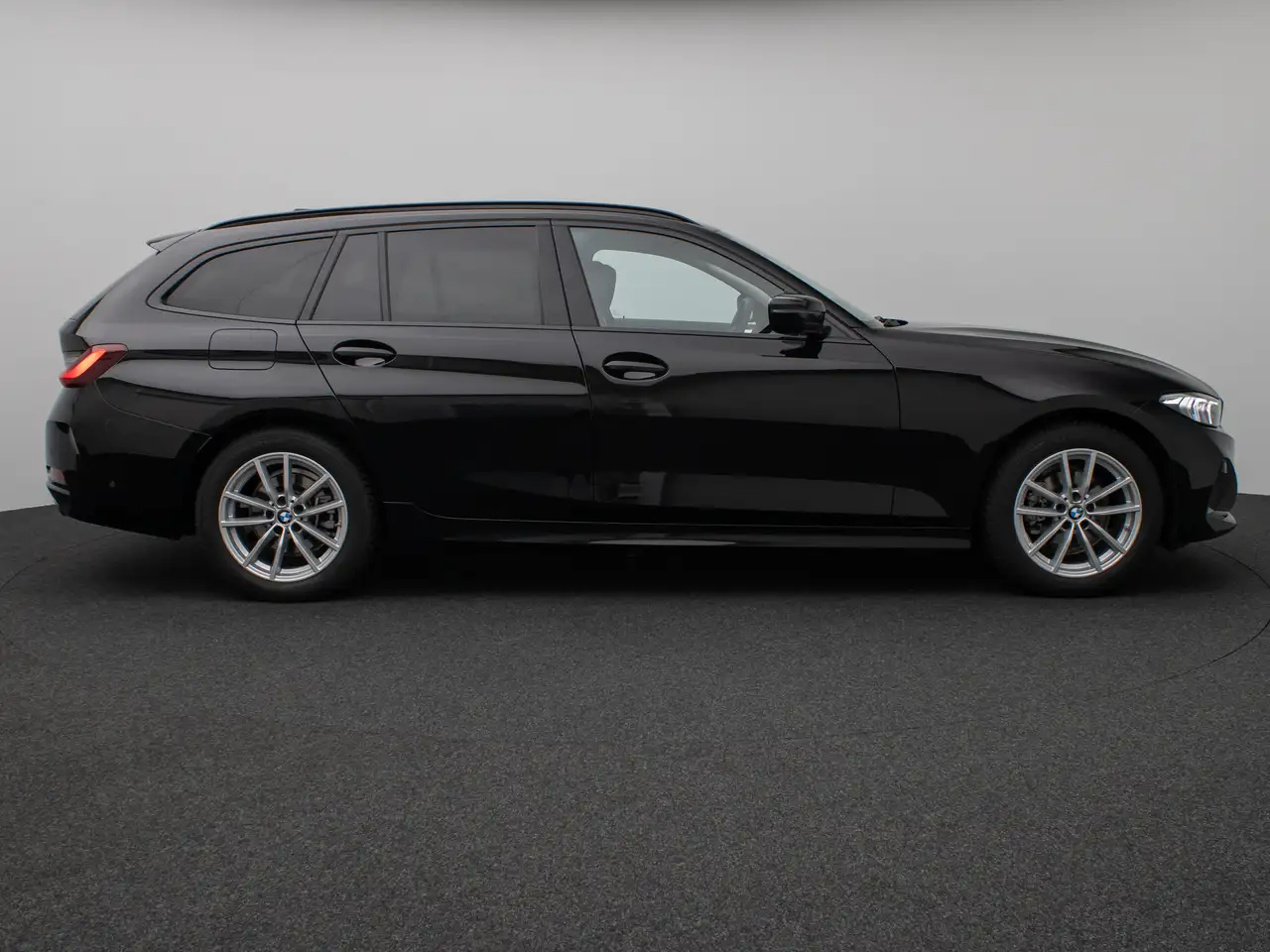 BMW 318 5