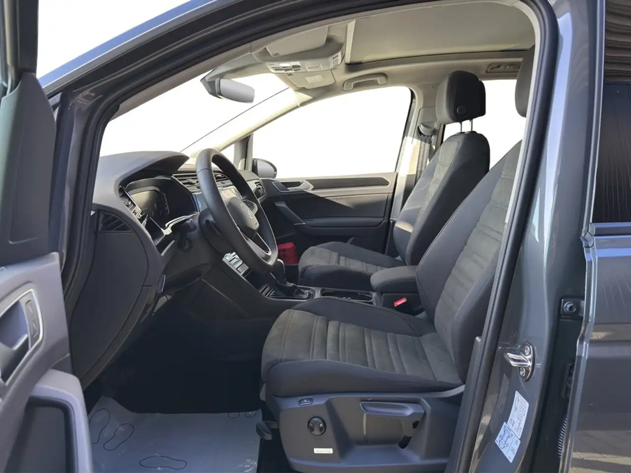 Volkswagen Touran 11
