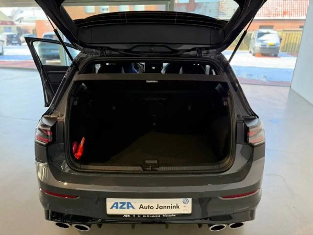 Volkswagen Golf 15