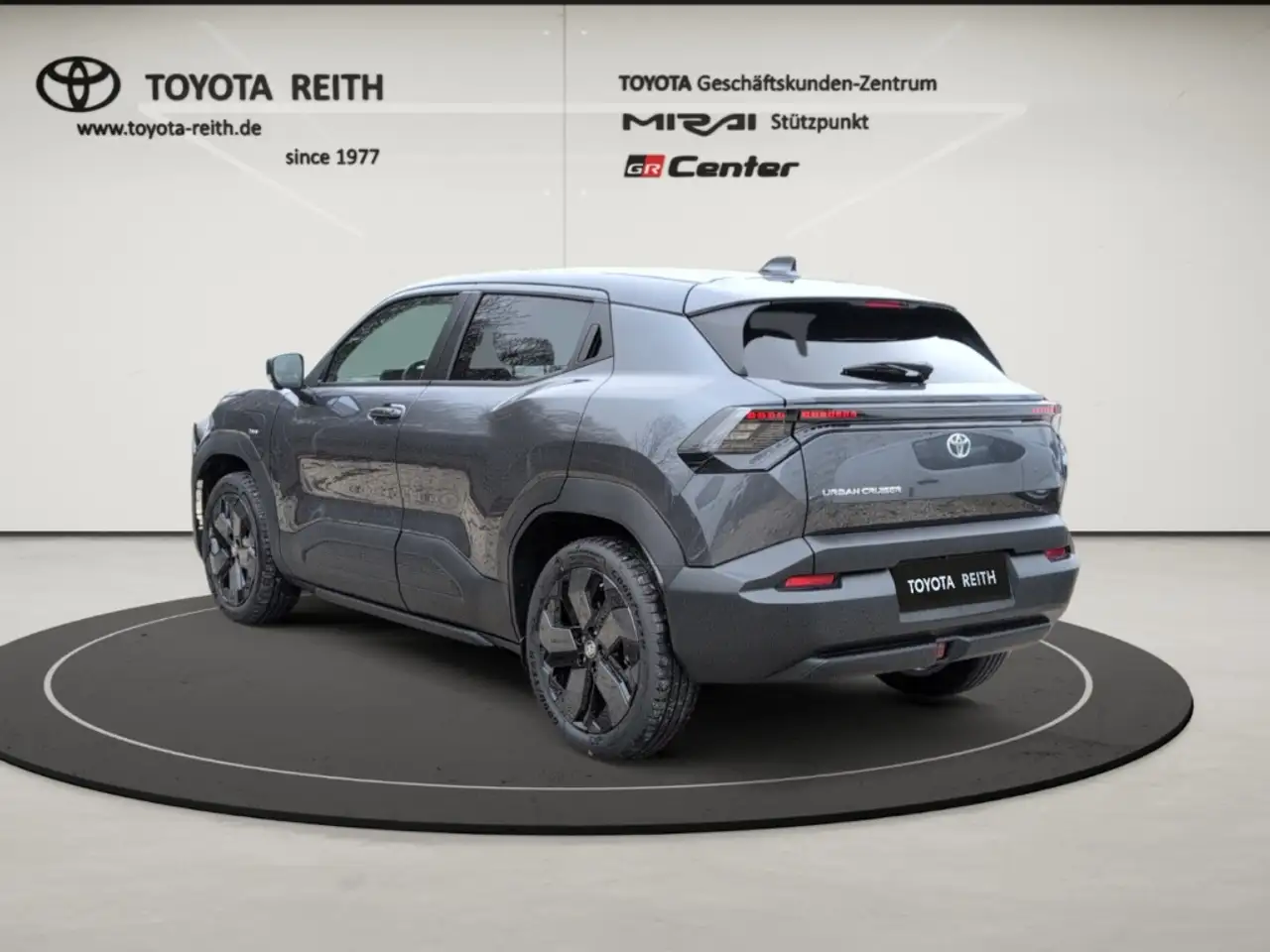 Toyota Urban 3