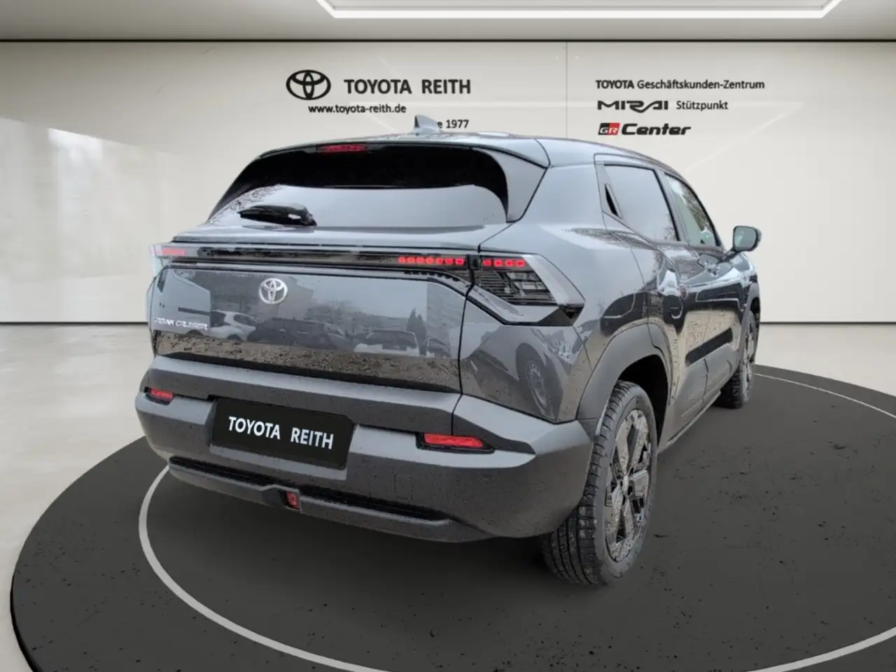 Toyota Urban 5