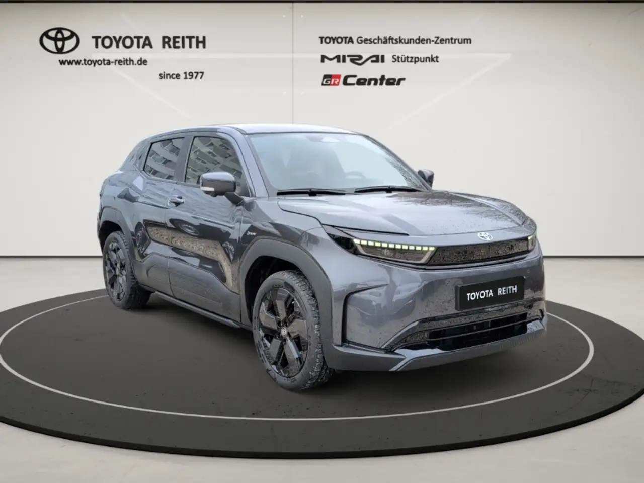 Toyota Urban 7