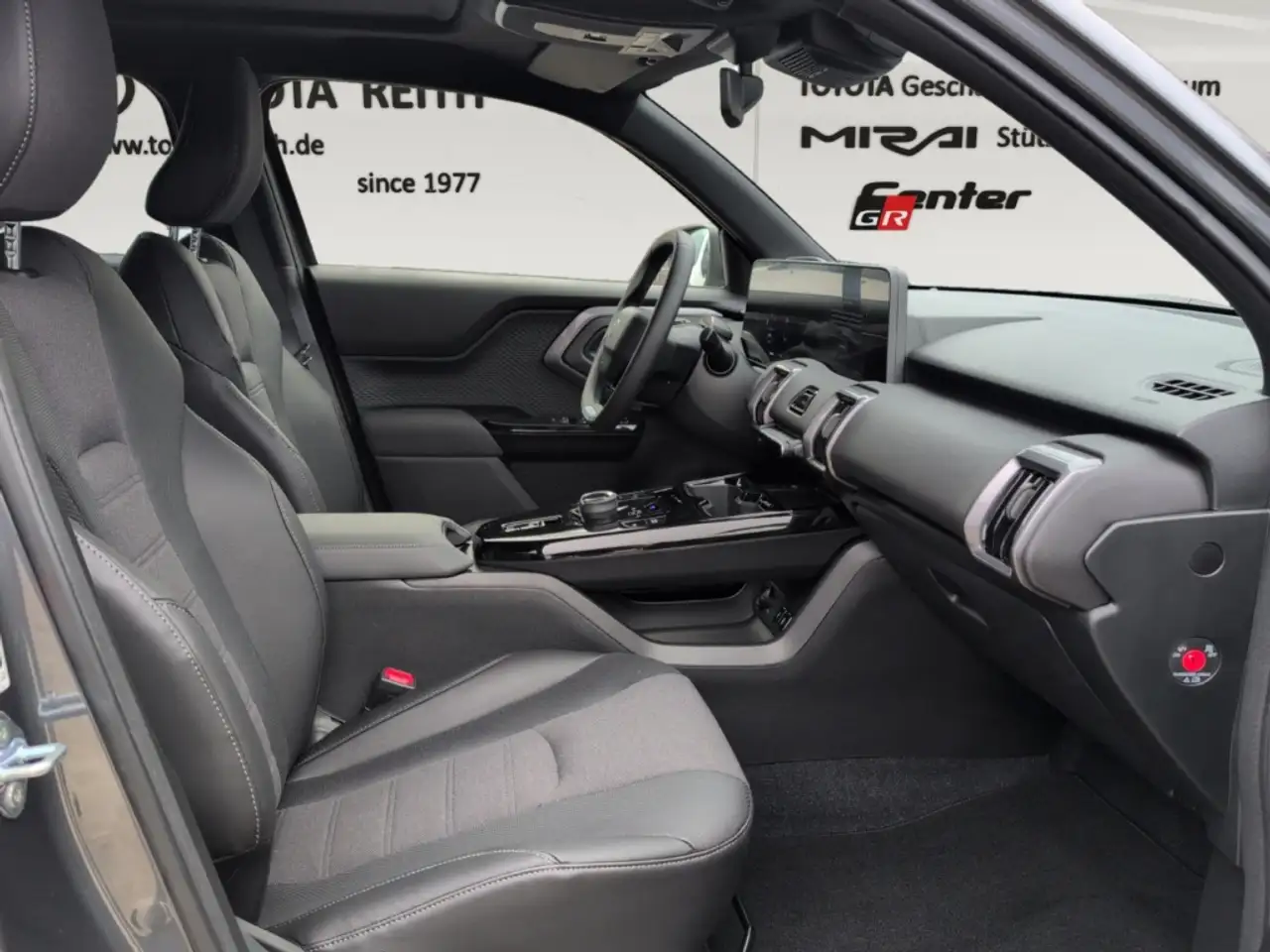 Toyota Urban 9