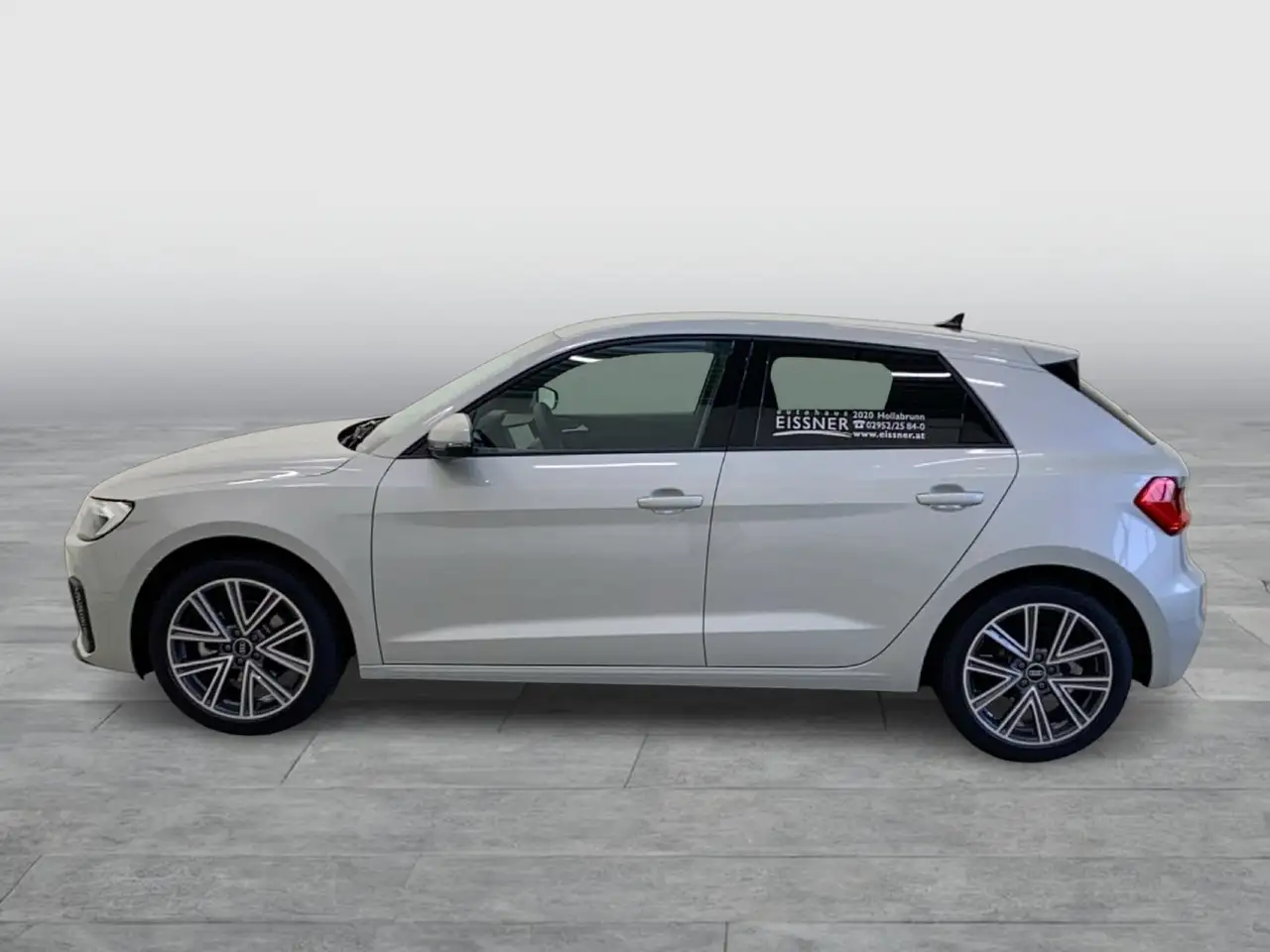 Audi A1 30 2