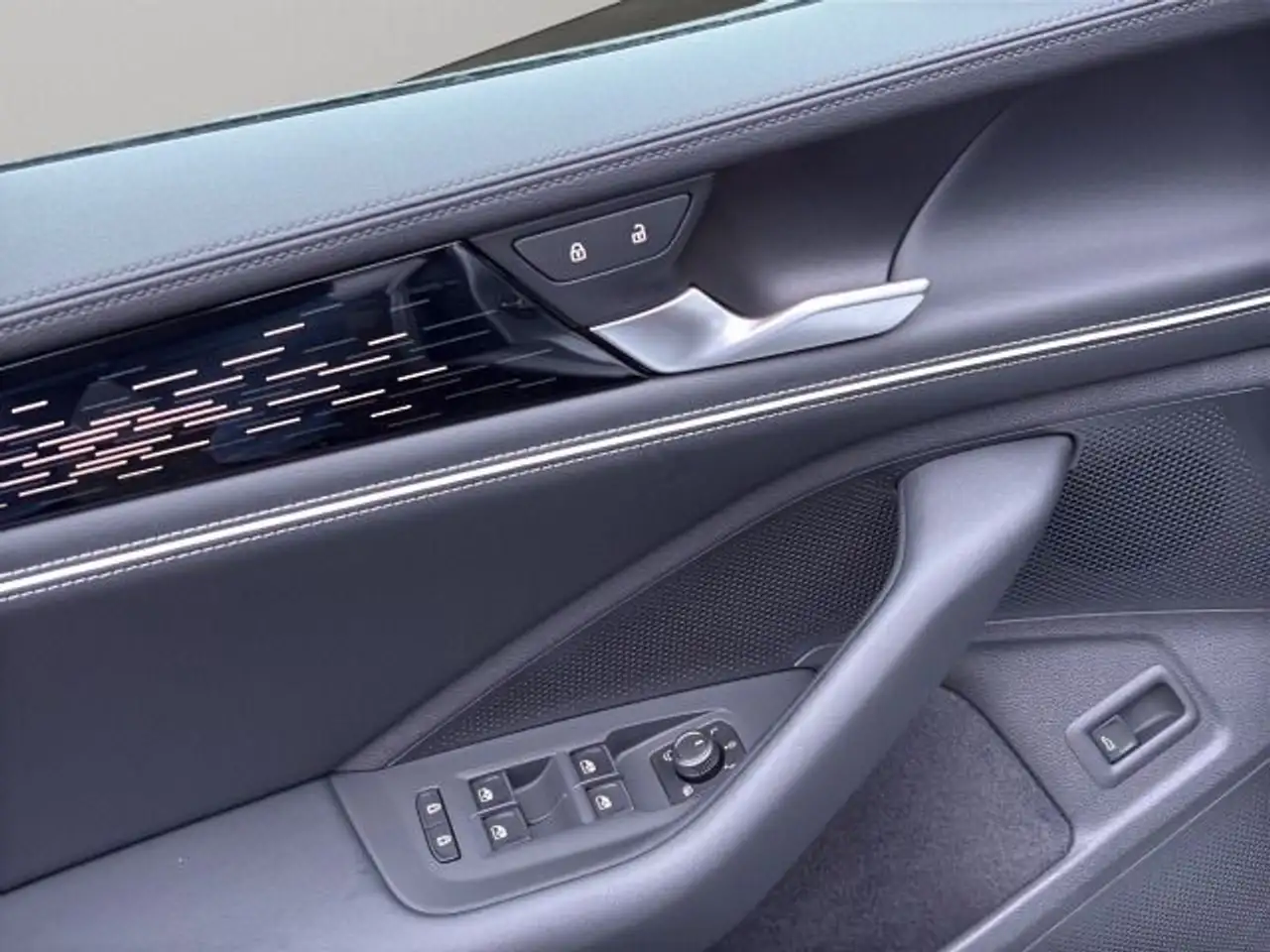 Volkswagen Passat 13