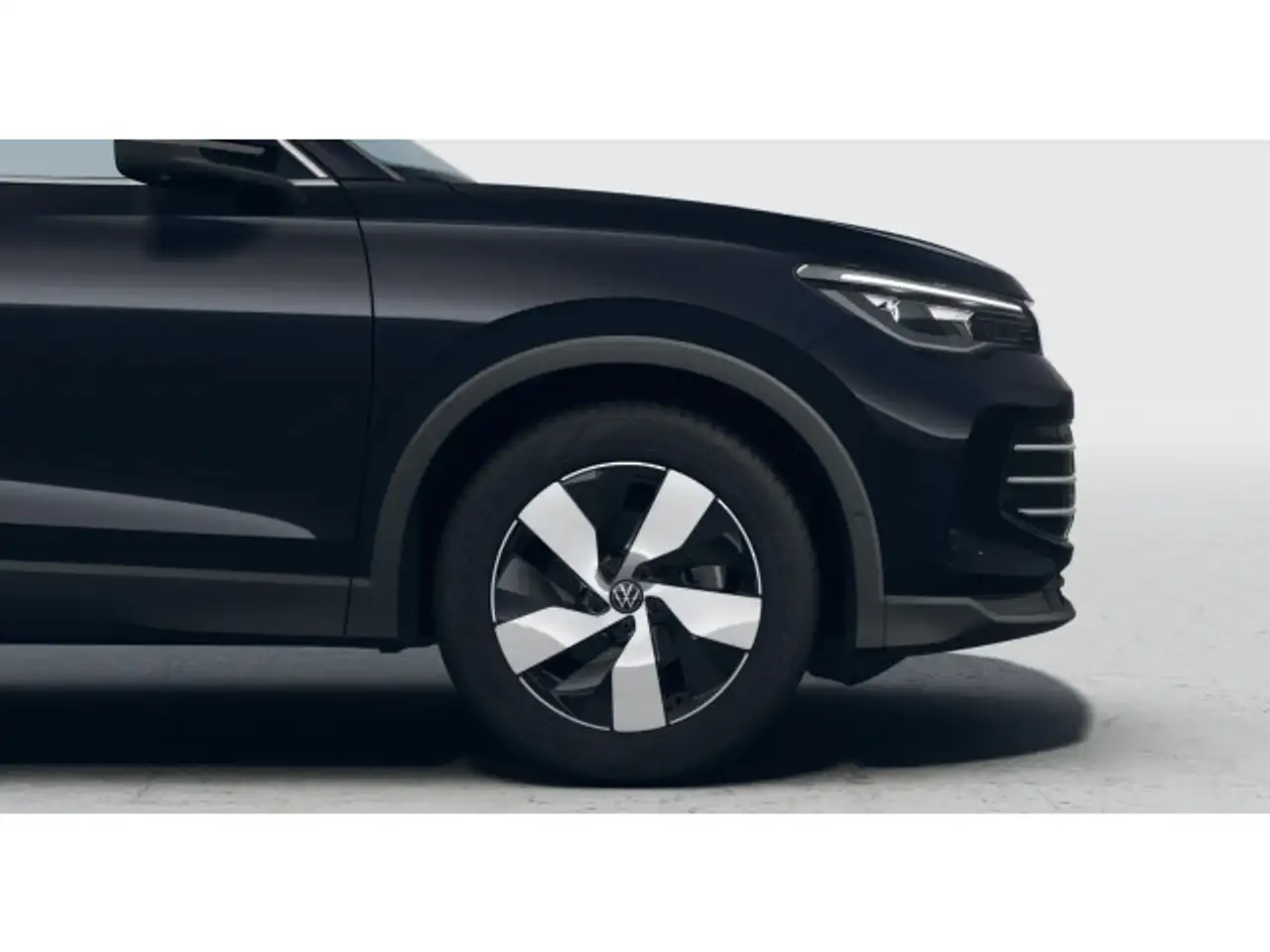 Volkswagen Tiguan 7