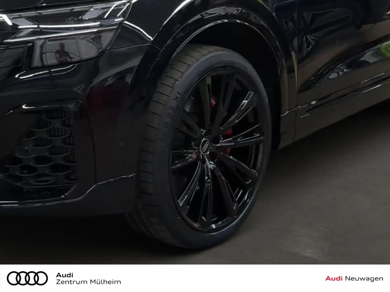 Audi Q8 8