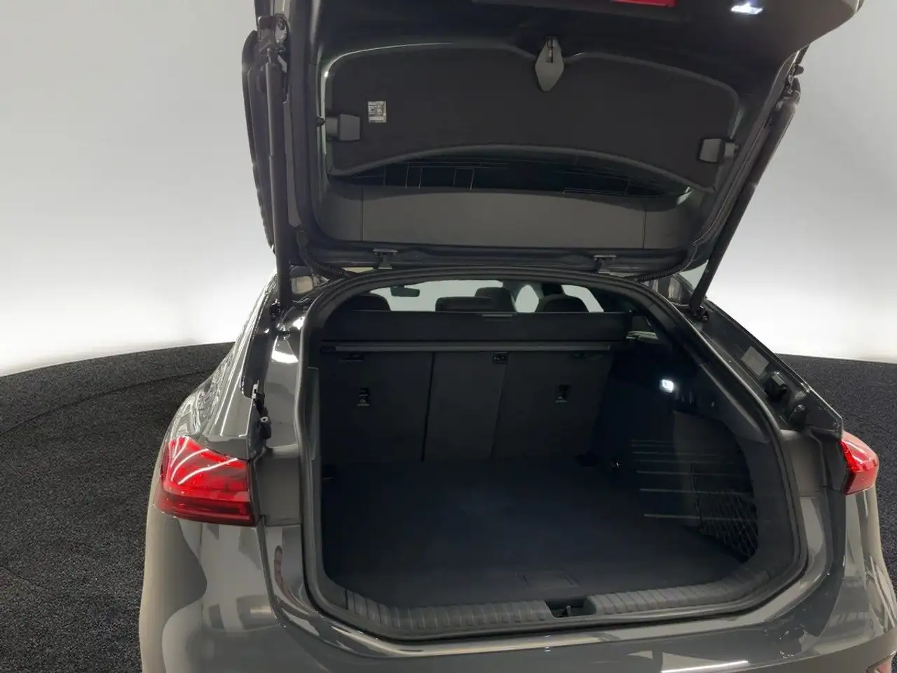 Audi A6 9