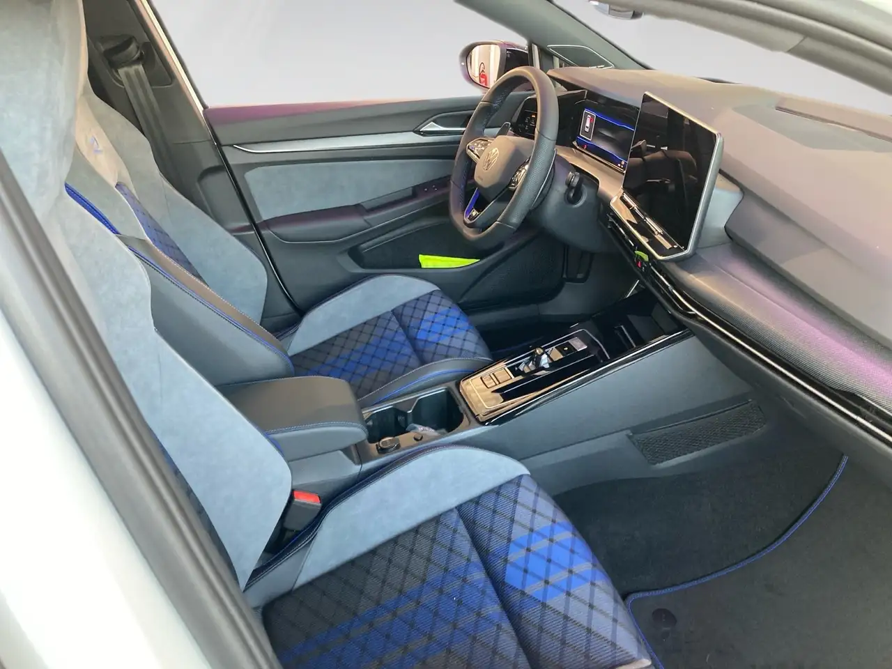Volkswagen Golf 9