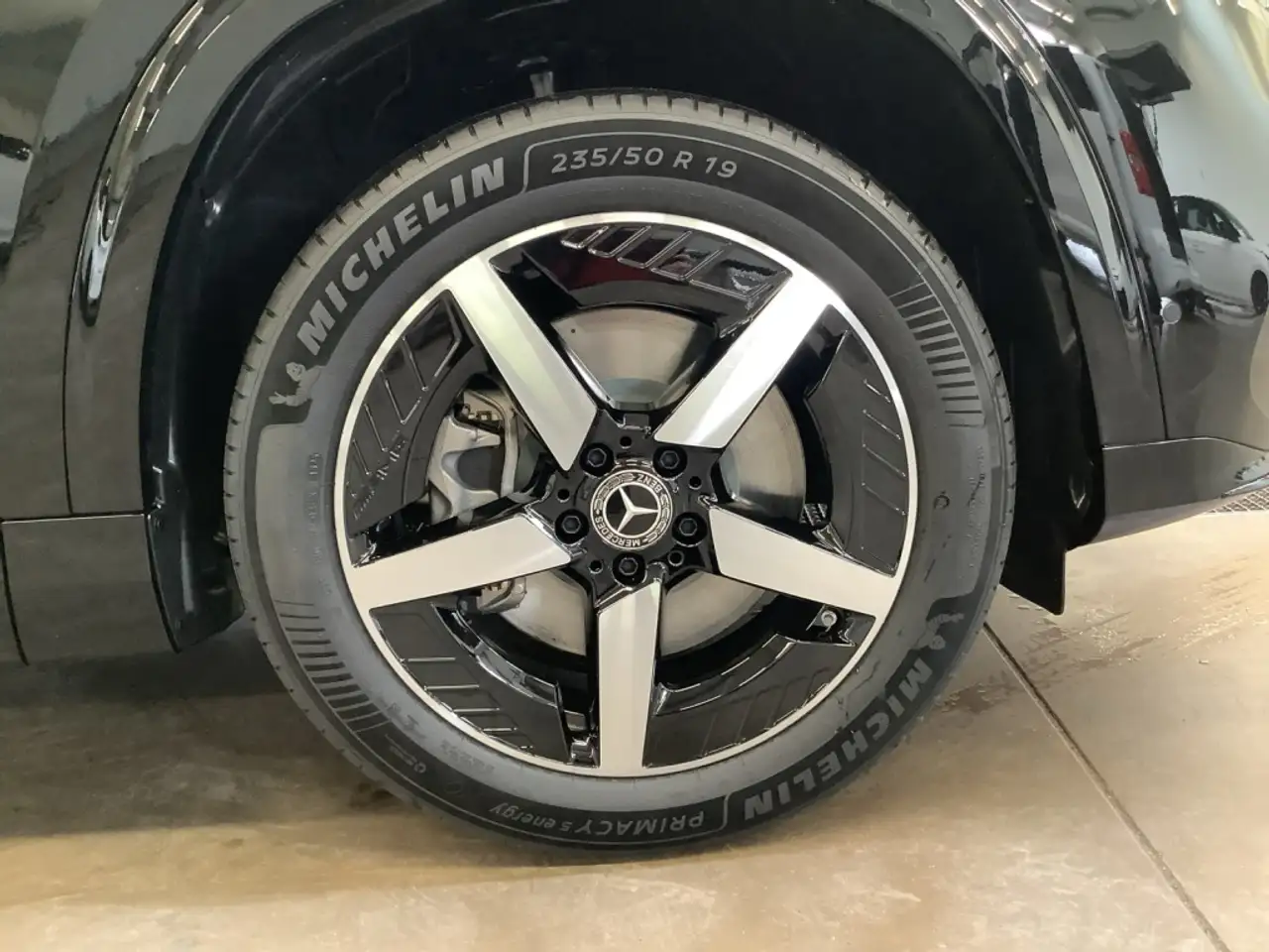 Mercedes-Benz 350 5