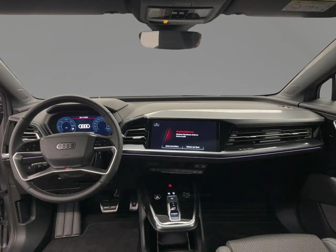Audi Q4 12