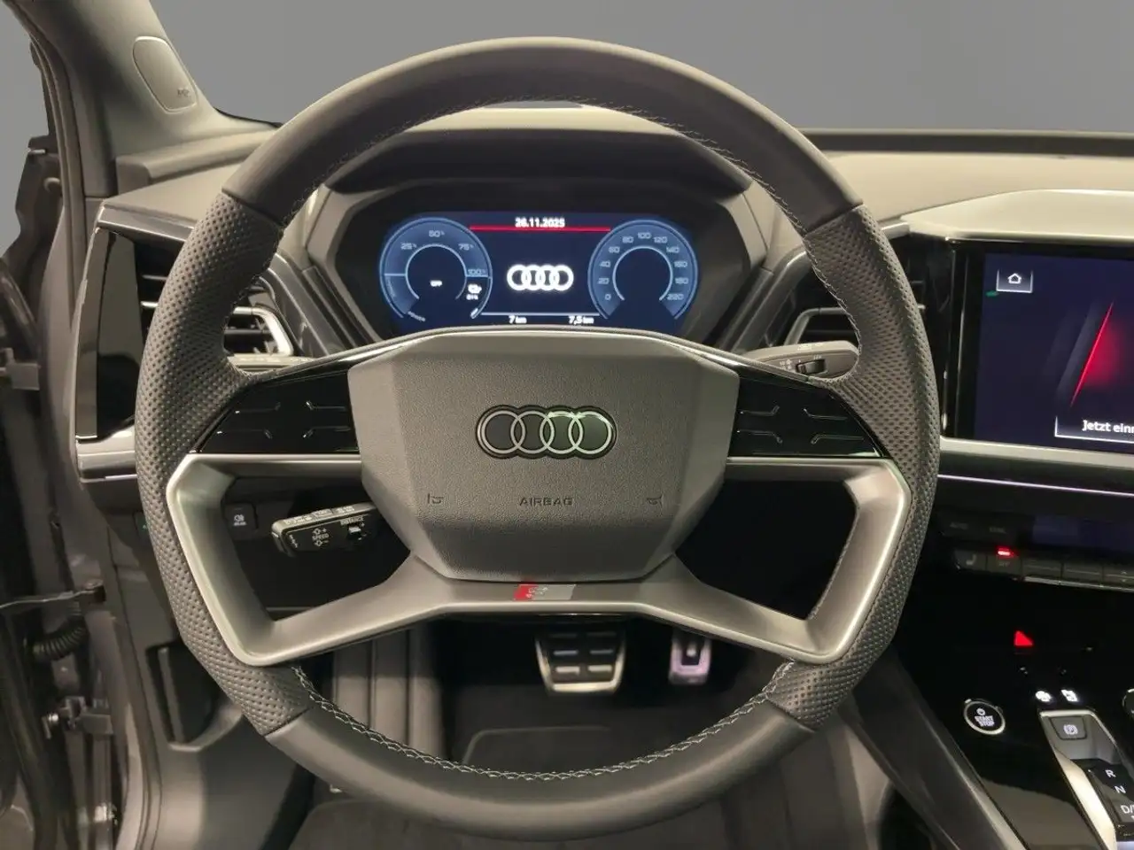 Audi Q4 13
