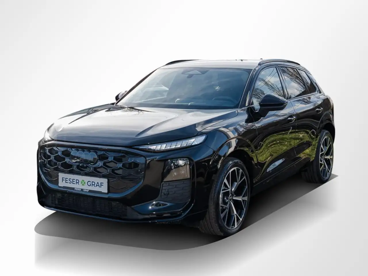 Audi Q3 11