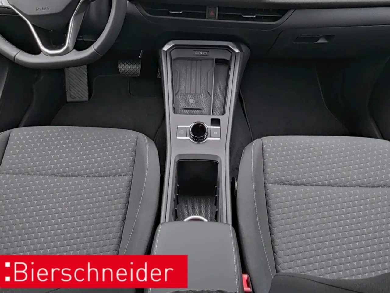 Volkswagen T-Roc 14