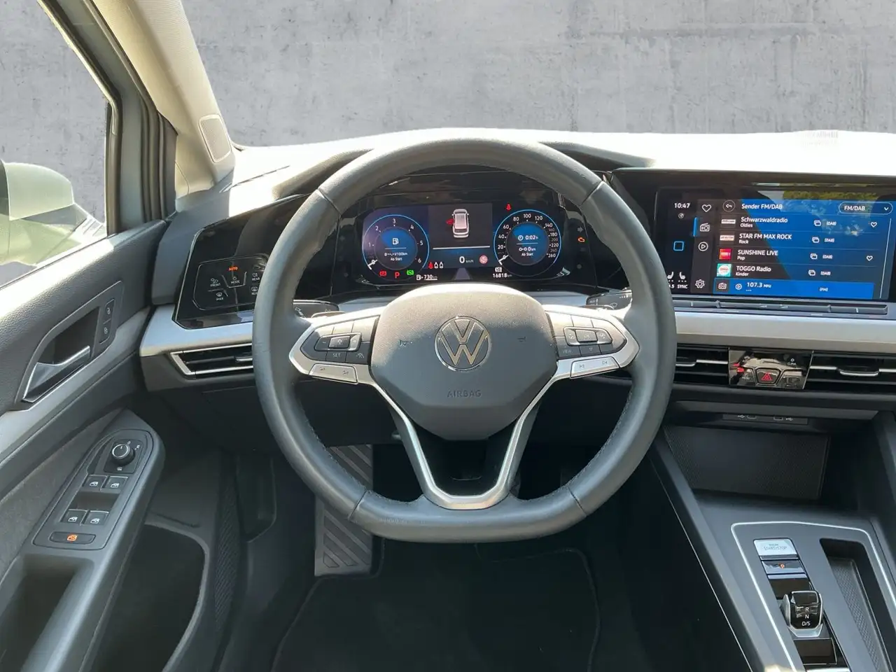 Volkswagen Golf 10