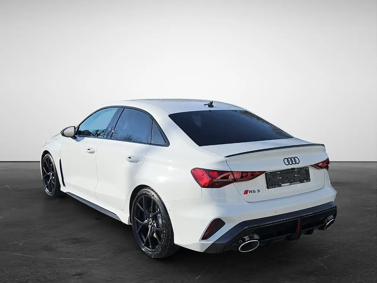 Audi RS3 4