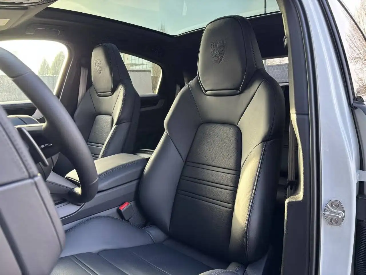 Porsche Cayenne 8