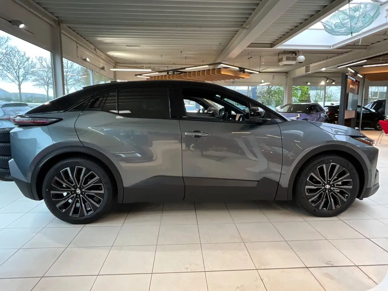 Toyota C-HR 6