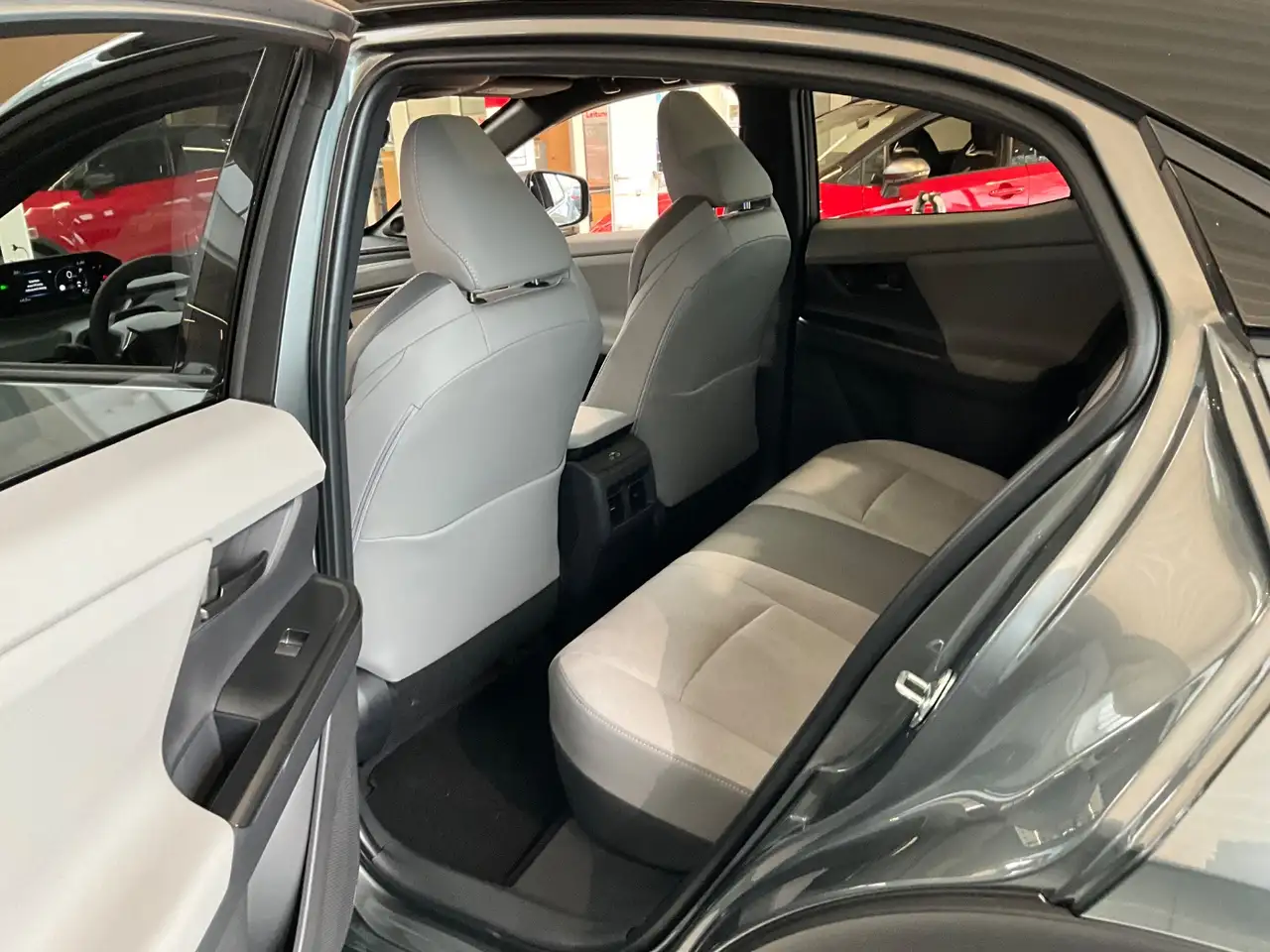 Toyota C-HR 12
