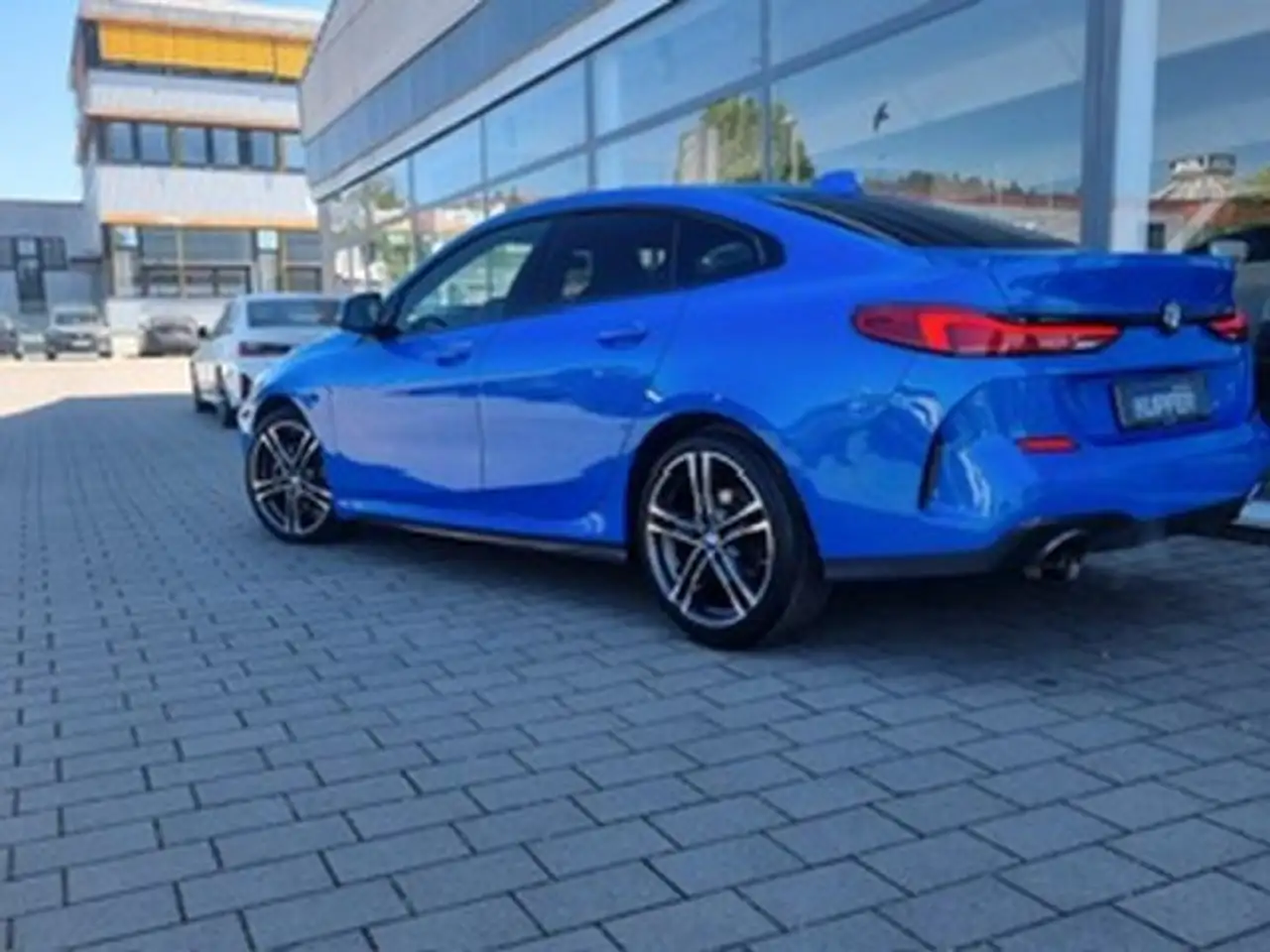 BMW 218 i 2