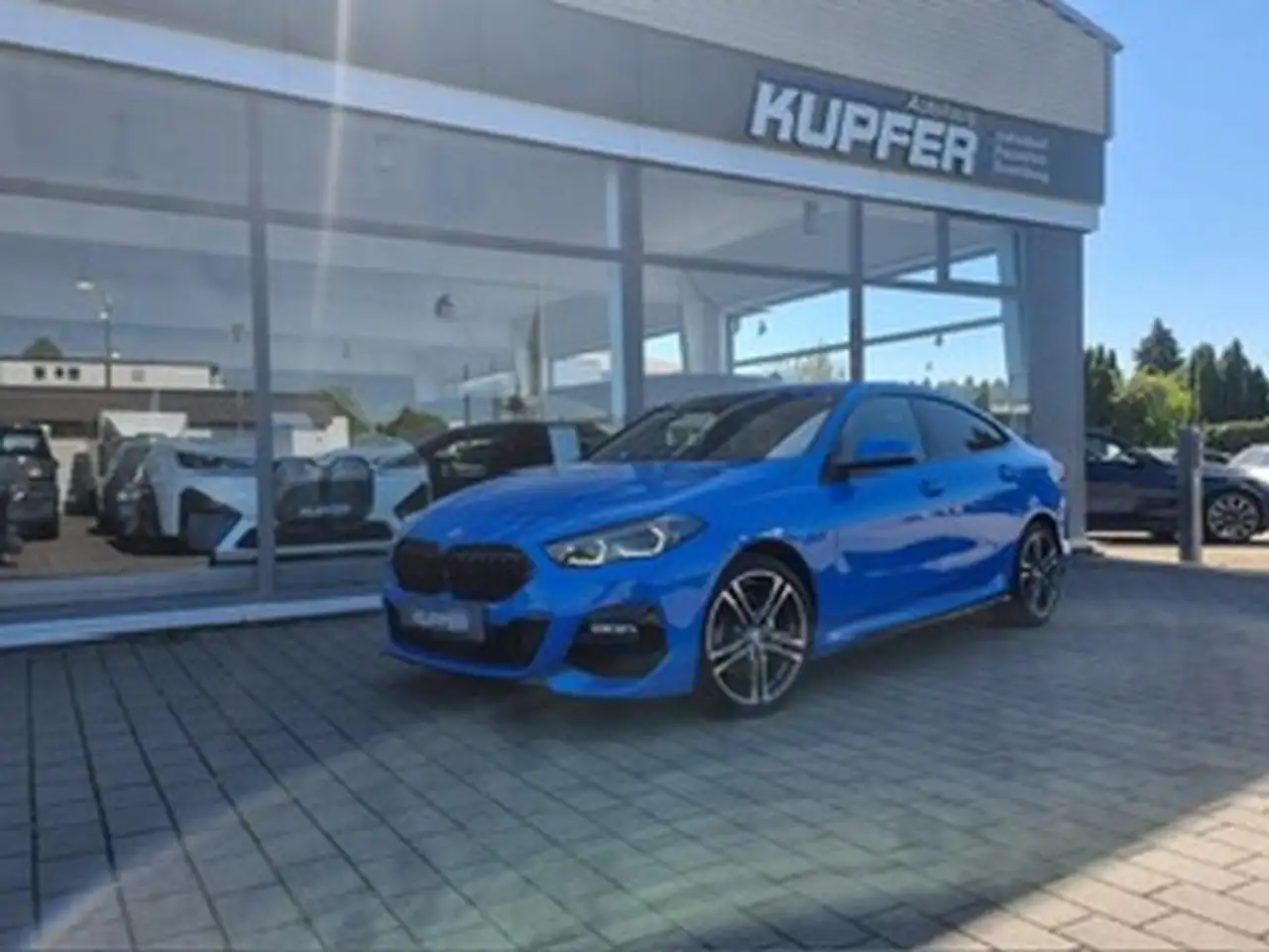BMW 218 i 7
