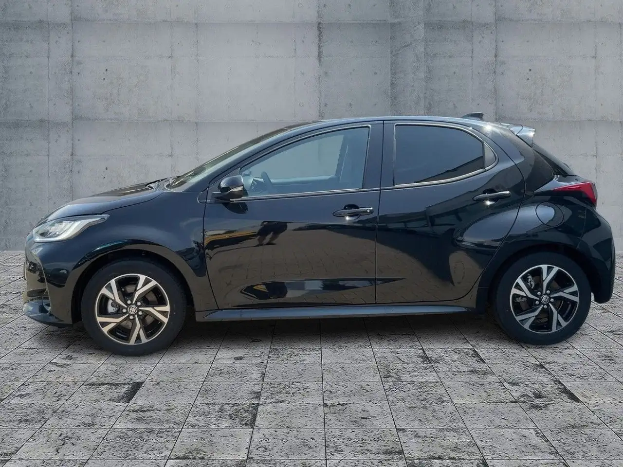 Toyota Yaris 4