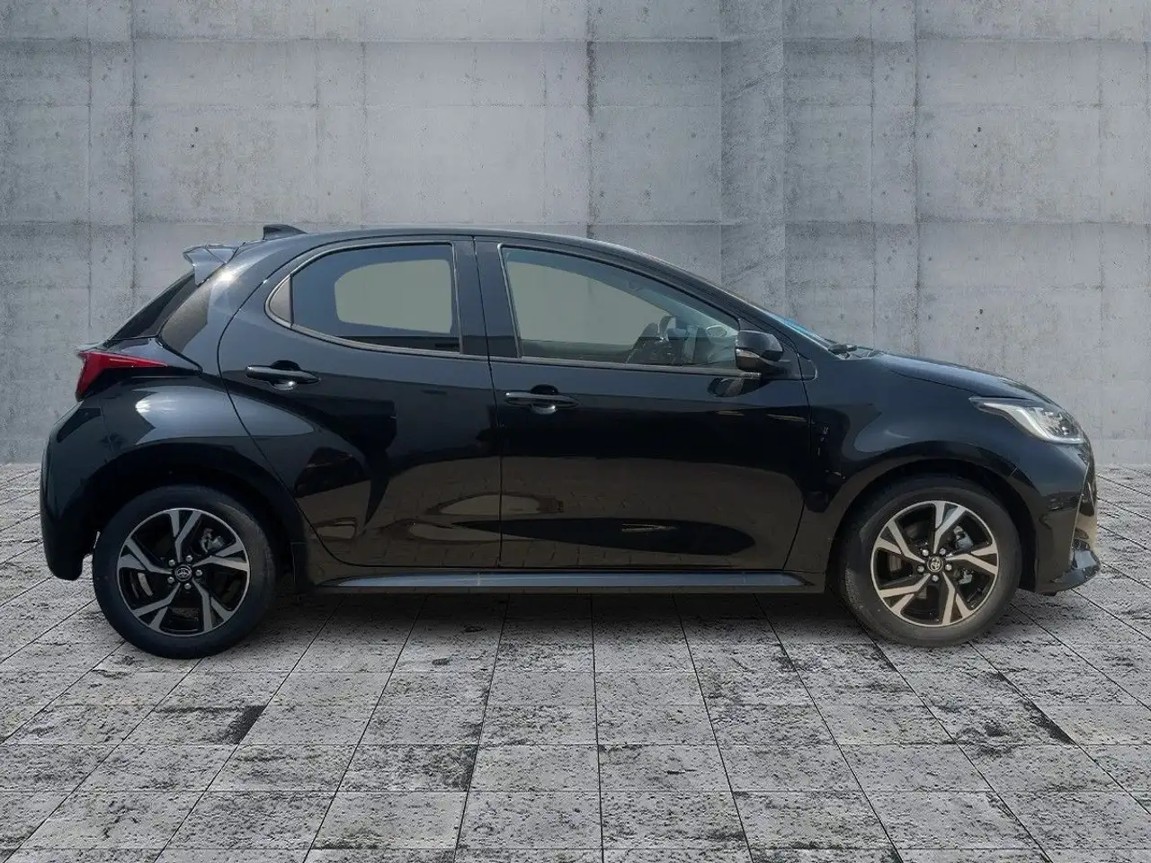Toyota Yaris 7