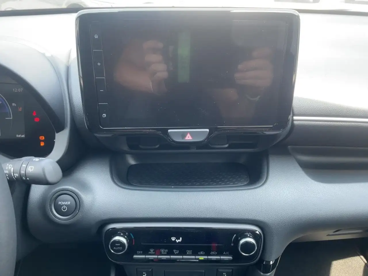 Toyota Yaris 11