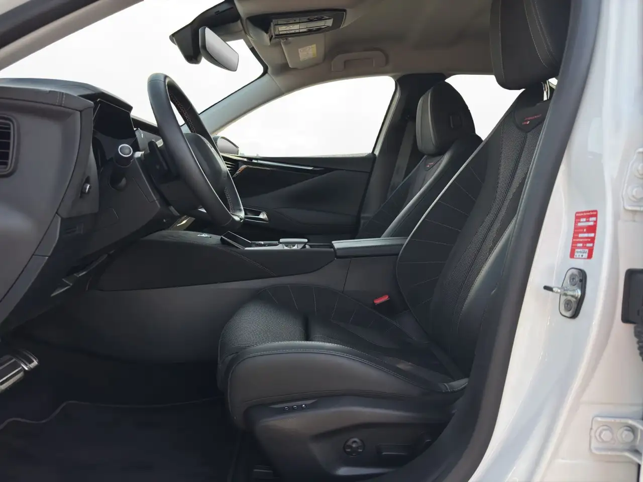 DS Automobiles DS 4 9