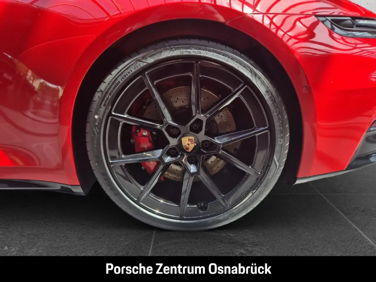 Porsche 992 13