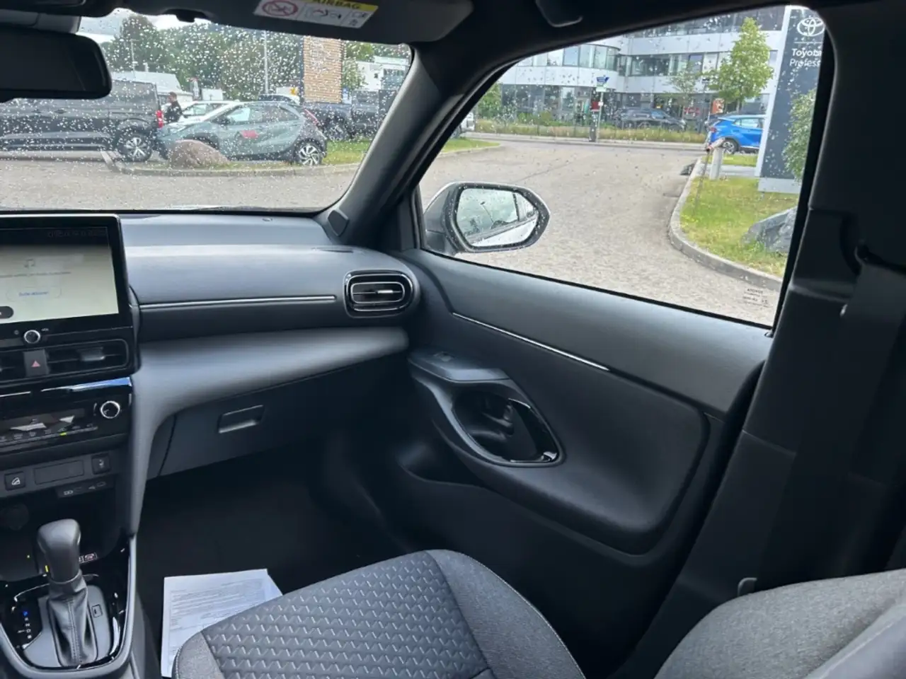 Toyota Yaris 14