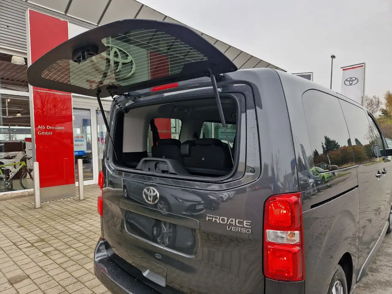 Toyota Proace 7