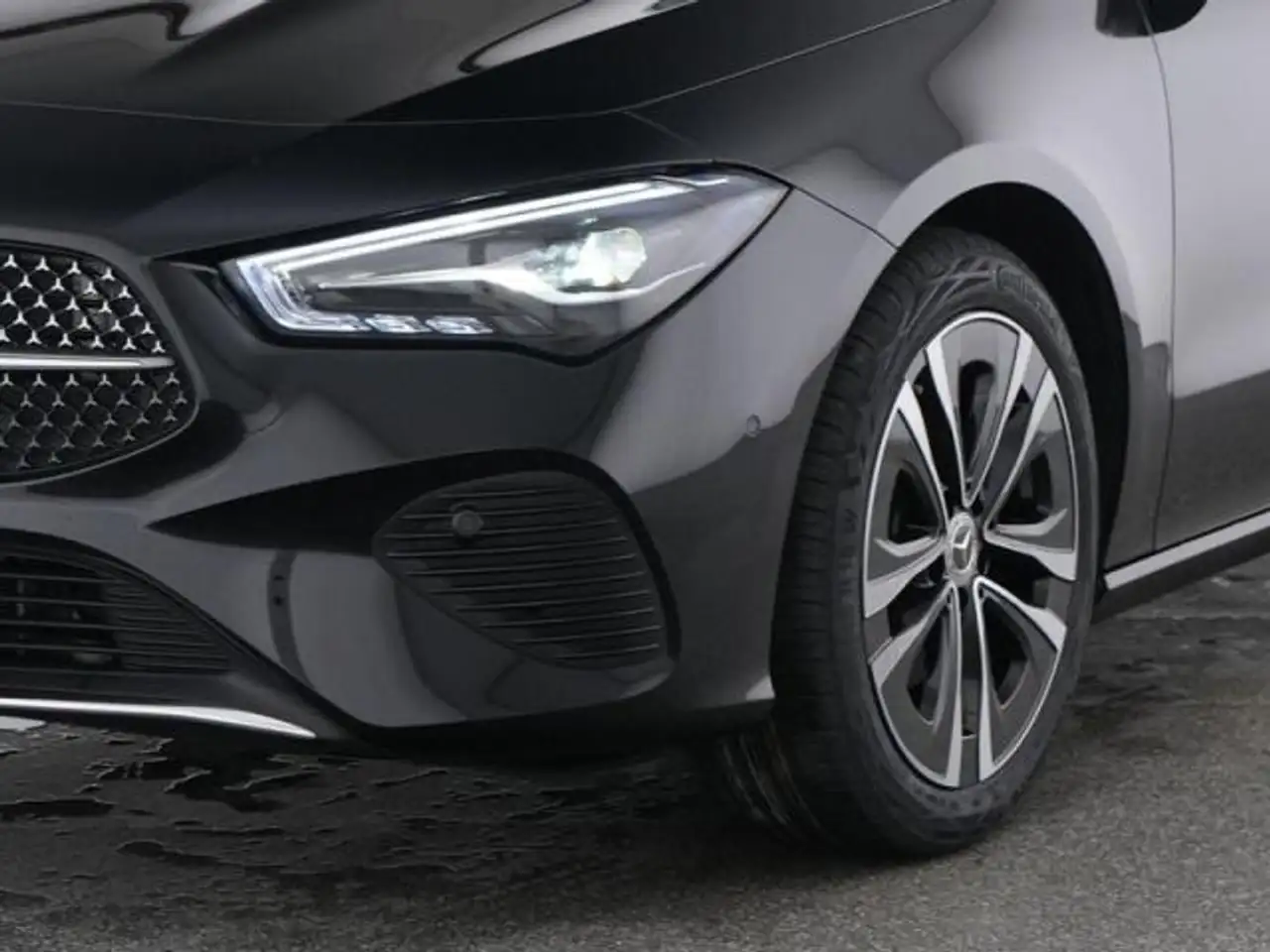 Mercedes-Benz CLA 200 3