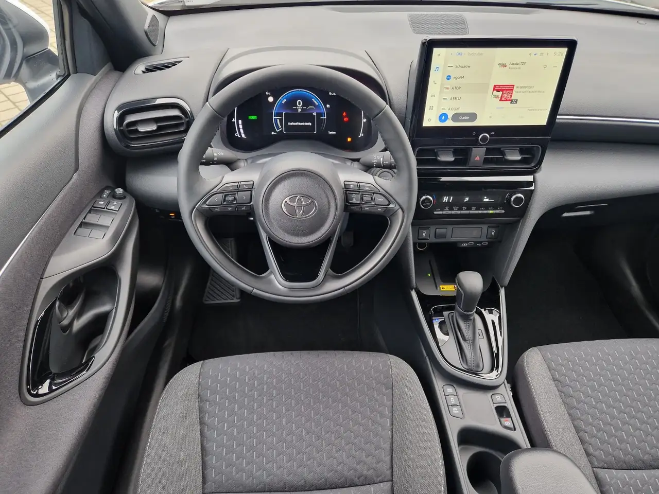 Toyota Yaris 9