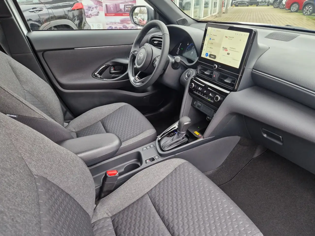 Toyota Yaris 11