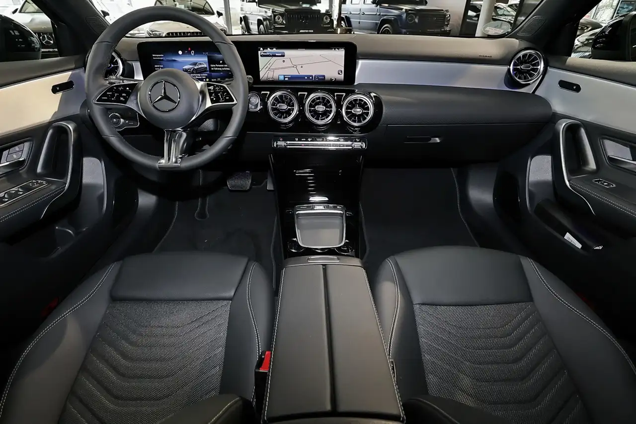 Mercedes-Benz A 200 5