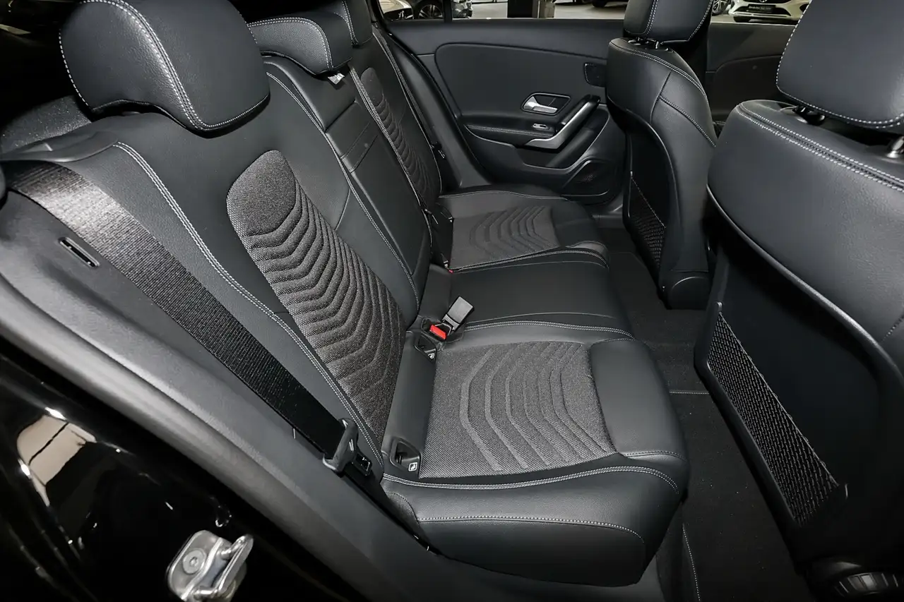 Mercedes-Benz A 200 6