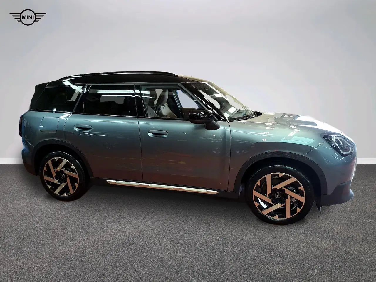 Mini Countryman 2