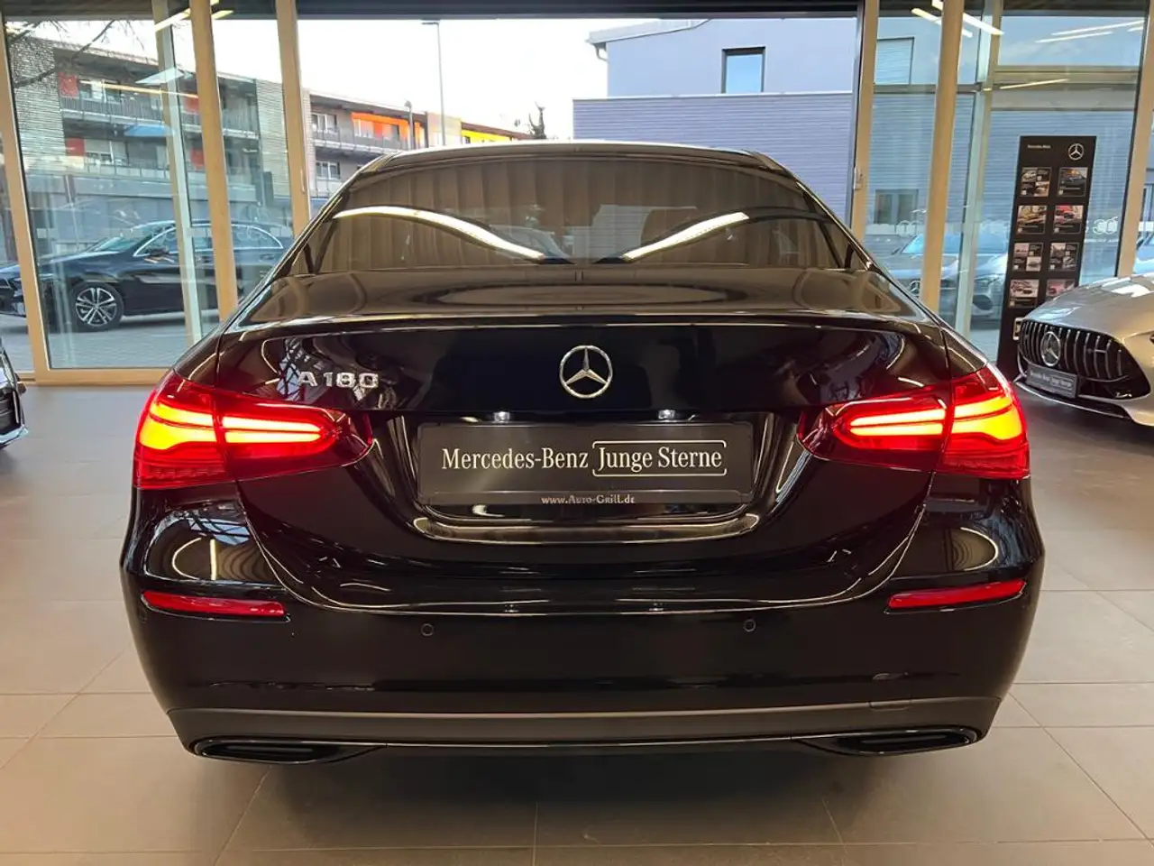 Mercedes-Benz A 180 6