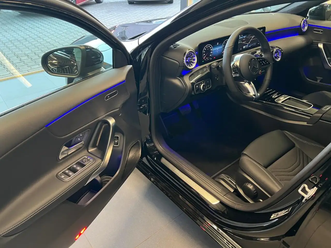 Mercedes-Benz A 180 8