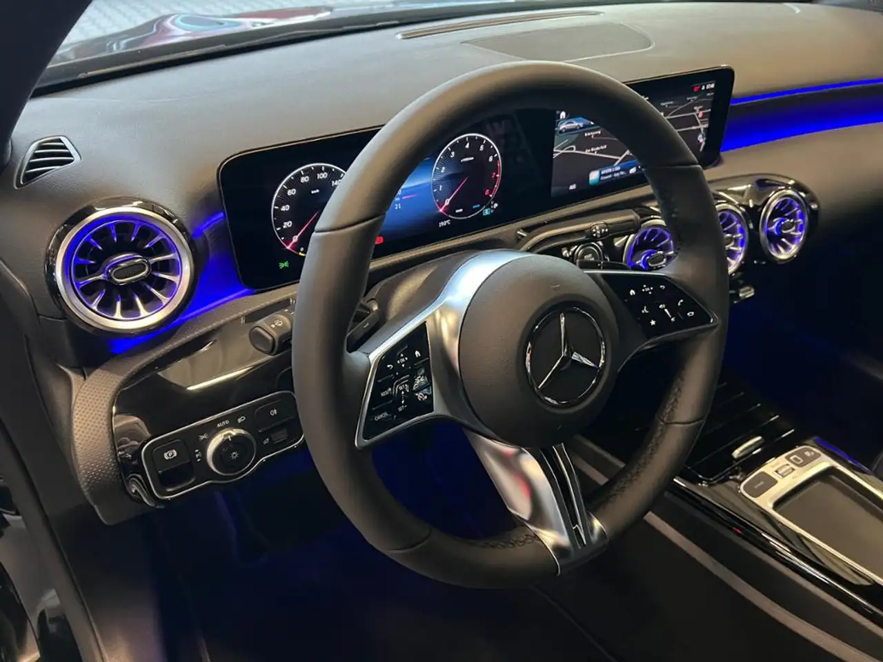 Mercedes-Benz A 180 15
